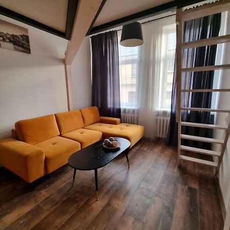 Dp Art 4 Old Town Self Check In Apartment คอนัส ภายนอก รูปภาพ